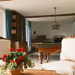 Liieudieu, Maisons De Campagne